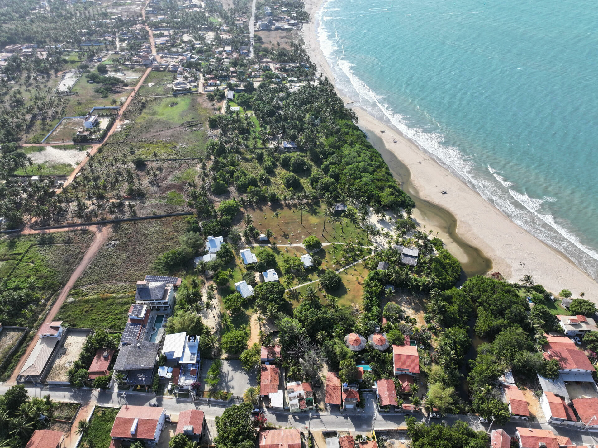 Imagem de Terreno de 22ha frente mar no centro de Icaraizinho de Amontada